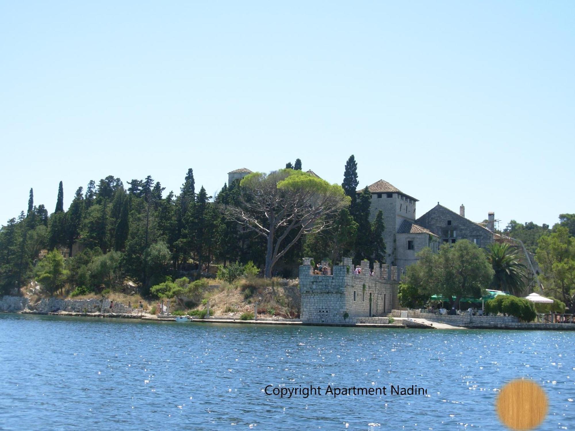 Apartment Nadine Mljet Mit Meerblick Okuklje Exterior foto