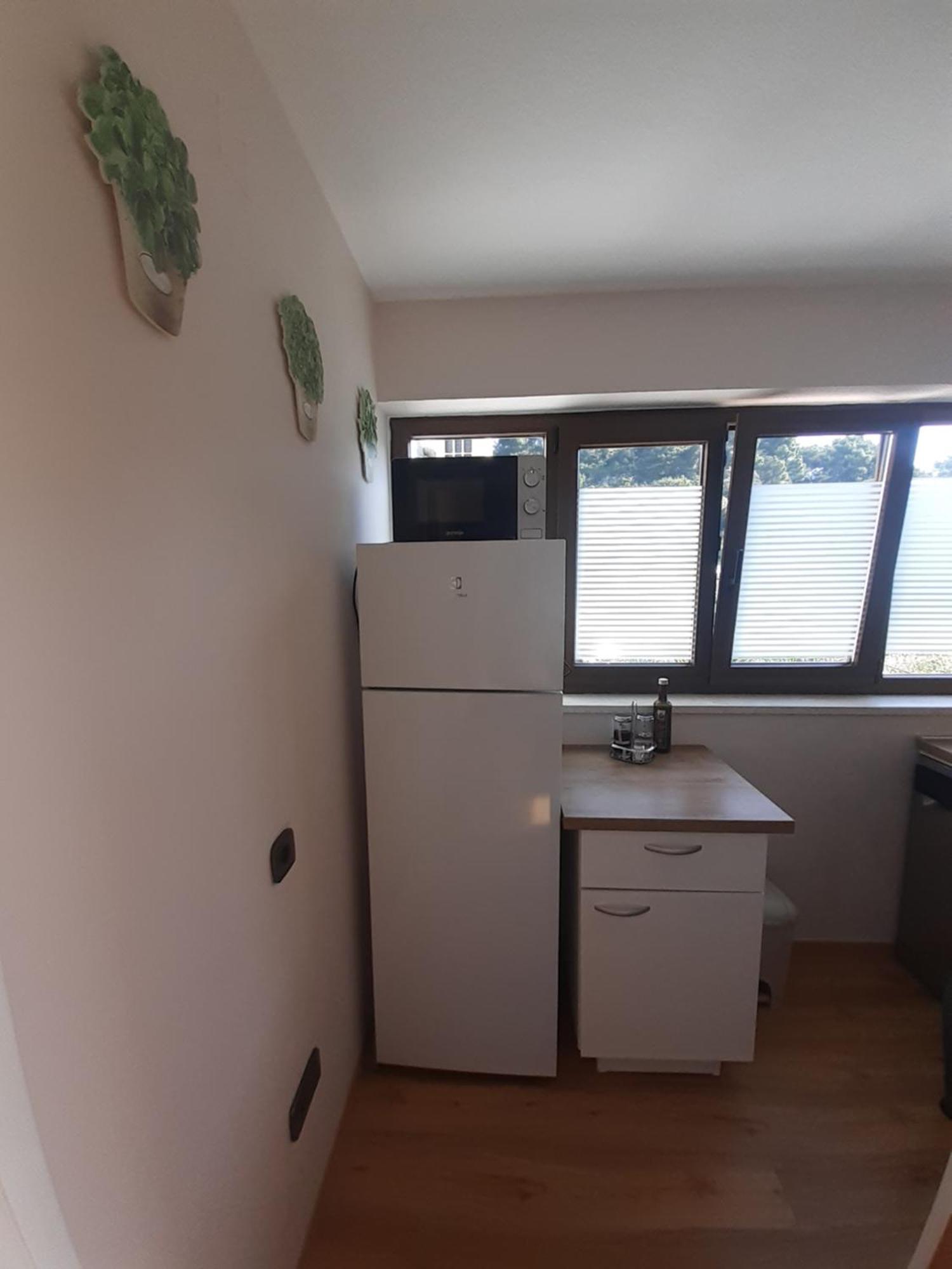 Apartment Nadine Mljet Mit Meerblick Okuklje Exterior foto