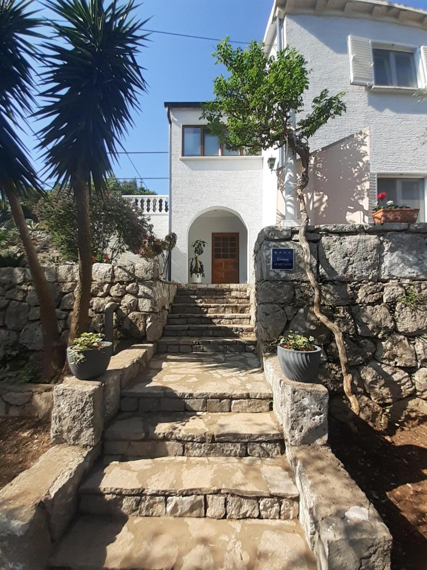 Apartment Nadine Mljet Mit Meerblick Okuklje Exterior foto