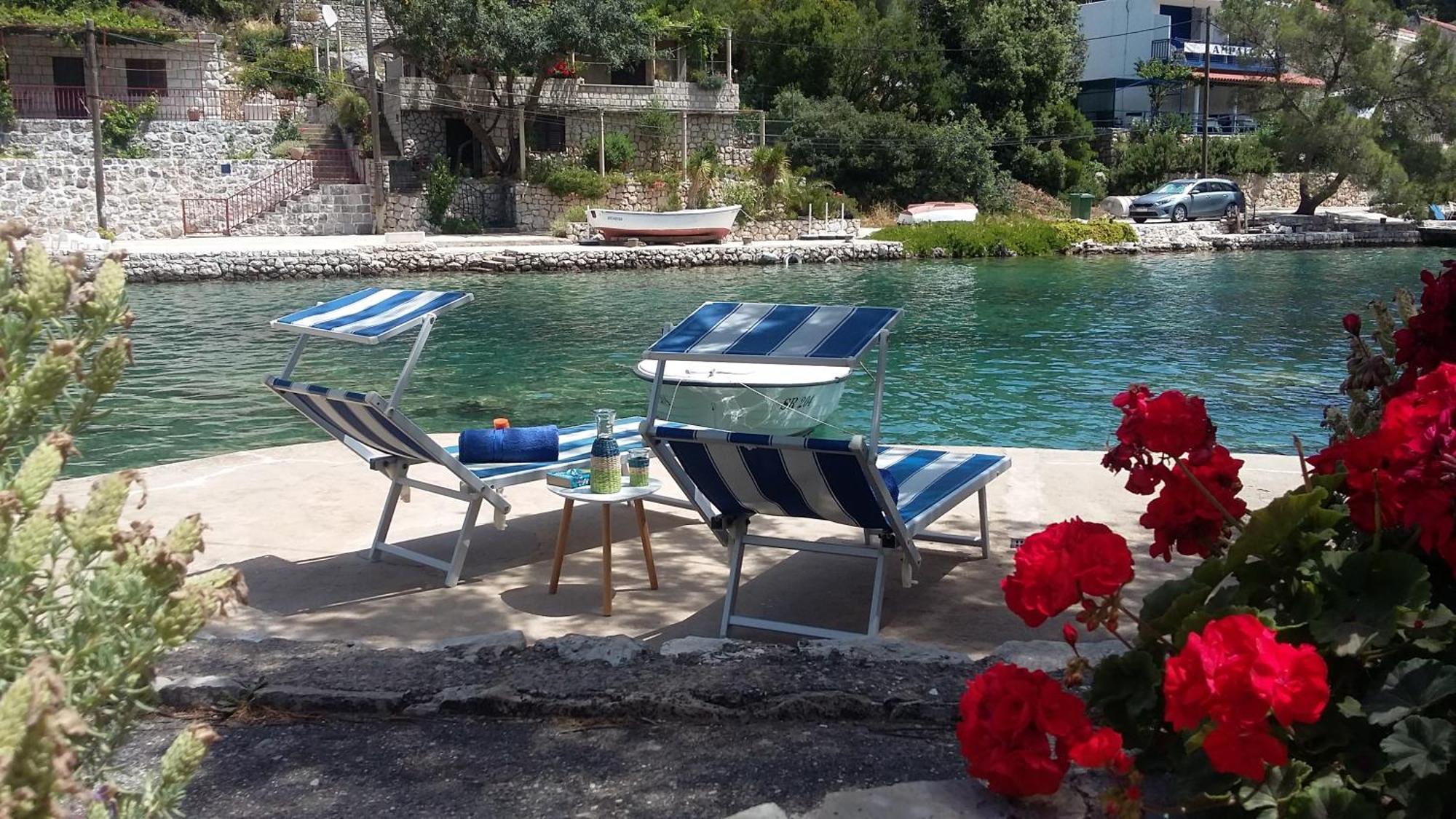 Apartment Nadine Mljet Mit Meerblick Okuklje Exterior foto